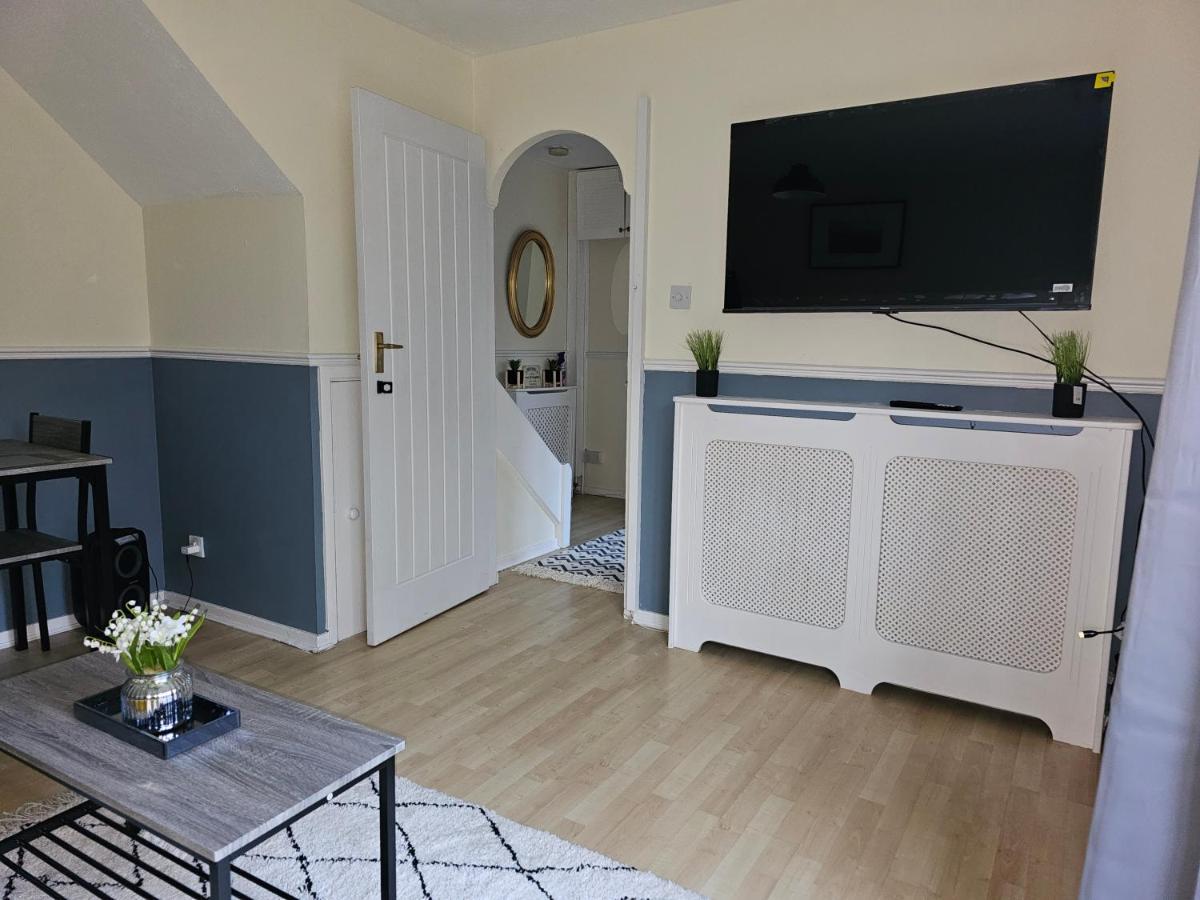 Home In Beckton. Docklands. London City Airport. ภายนอก รูปภาพ